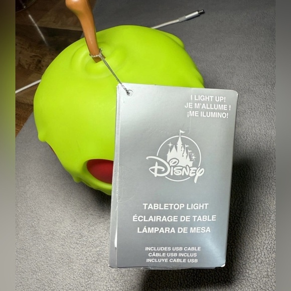 Disney Parks Poisoned Apple Tabletop Light Snow White The Seven Dwarfs New 6” - Picture 3 of 8